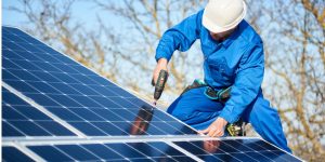 Installation Maintenance Panneaux Solaires Photovoltaïques à Tremargat